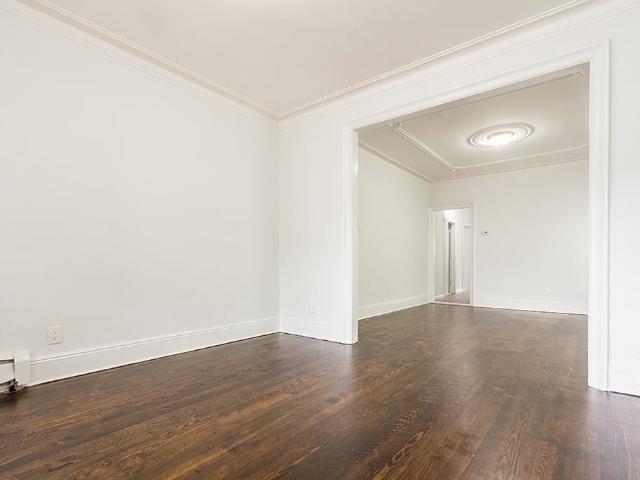 House for sale in Hudson, New Jersey