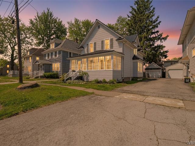 House for sale in Niagara, New York