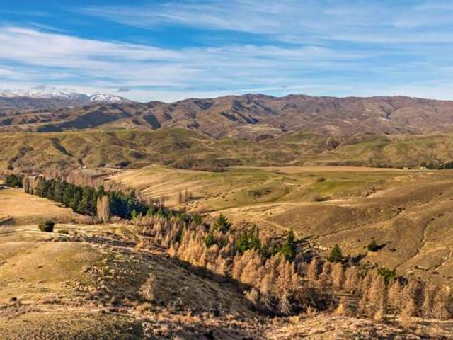 Property for sale in Otakou