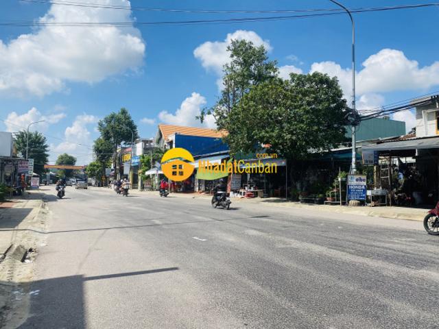 Mặt bằng bán