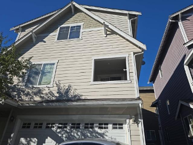 Condo for sale in Everett, Washington