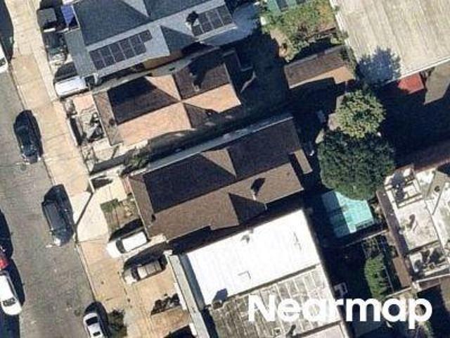 House for sale in Queens, Arverne