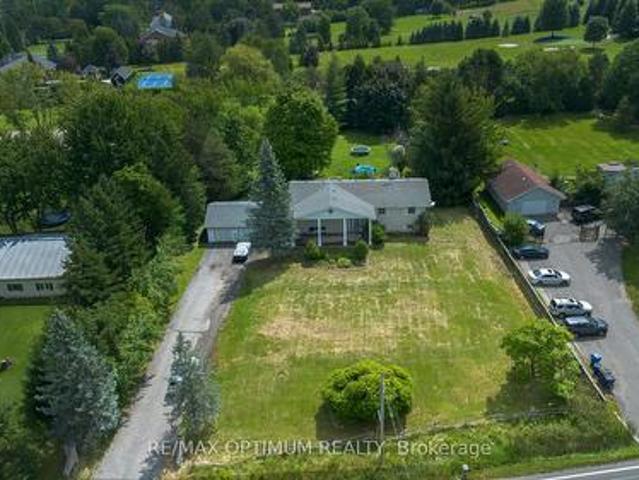 House for sale in Ontario