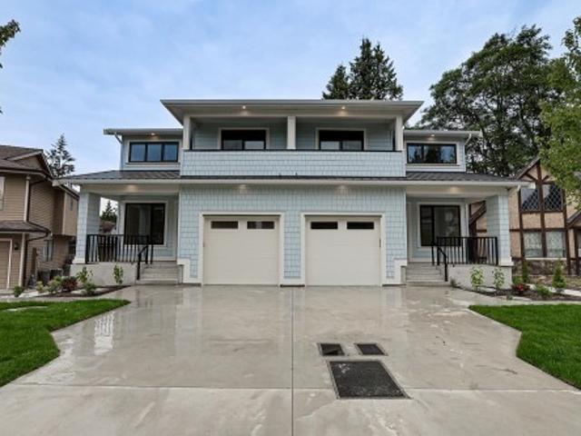 Duplex for sale in Delta