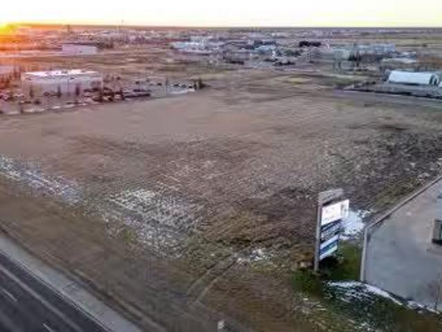 House for sale in Grande Prairie, Alberta
