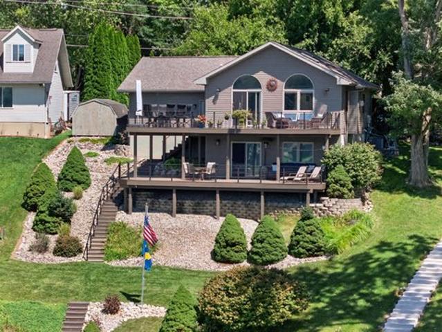 House for sale in Hillsdale, Michigan