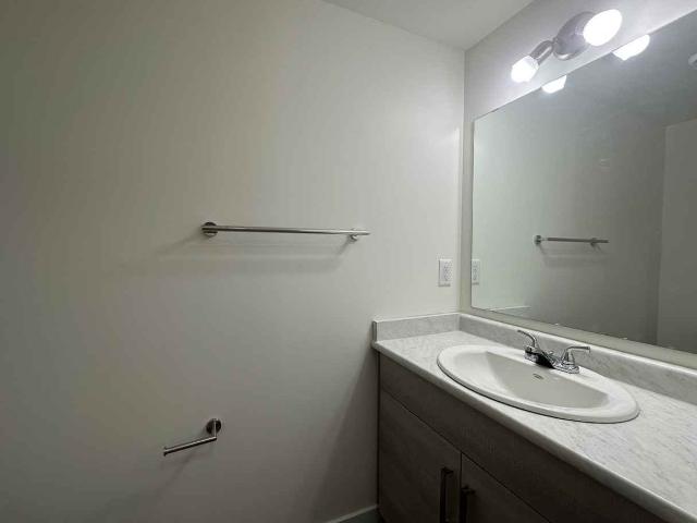 Apartment for rent in Wedgewood, Alberta