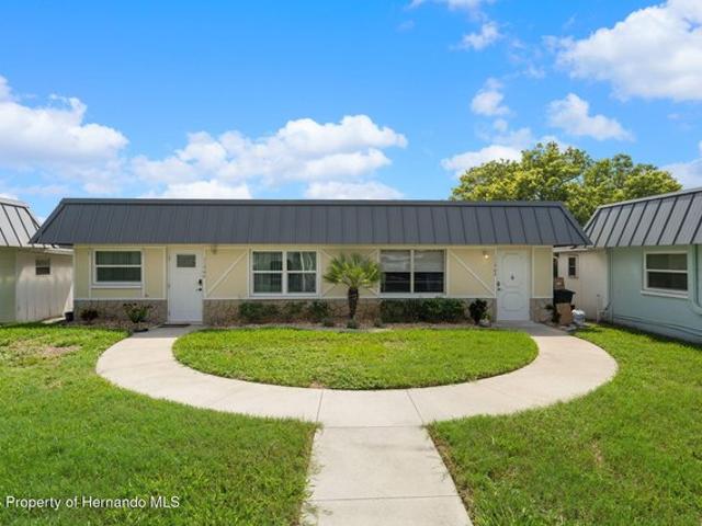 Condo for sale in New Port Richey, Florida