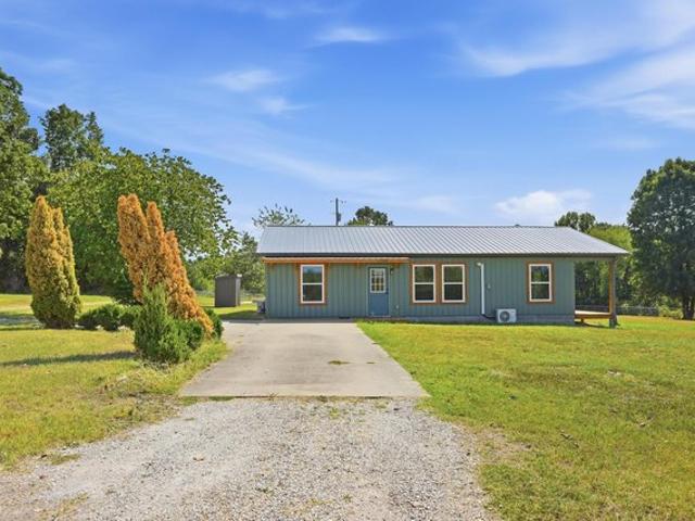 House for sale in Neosho, Missouri