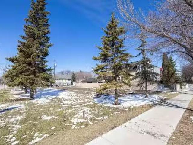 House for sale in Wedgewood, Alberta