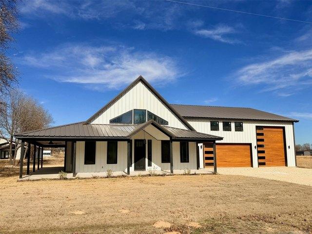 House for sale in Kingston, Oklahoma