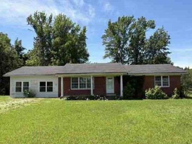 House for sale in Cherokee, Alabama