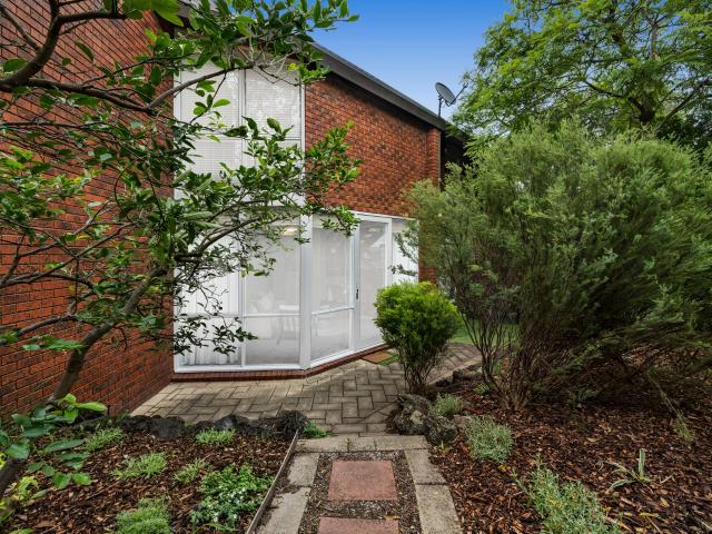 Granny Flat for rent in Camerons Creek, Victoria