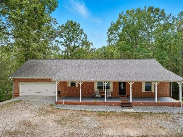 House for sale in Dawsonville, Dawson County