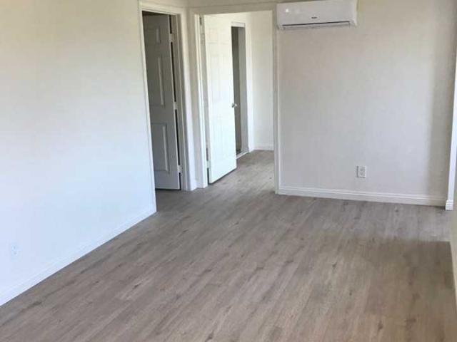 Apartment for rent in Canoga Park, California