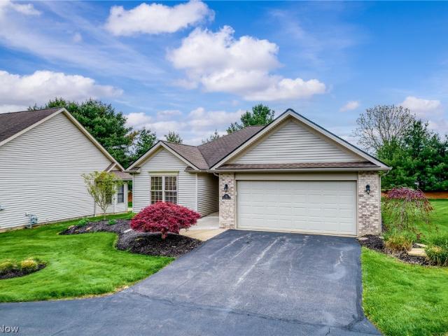 Condo for sale in Salem, Ohio