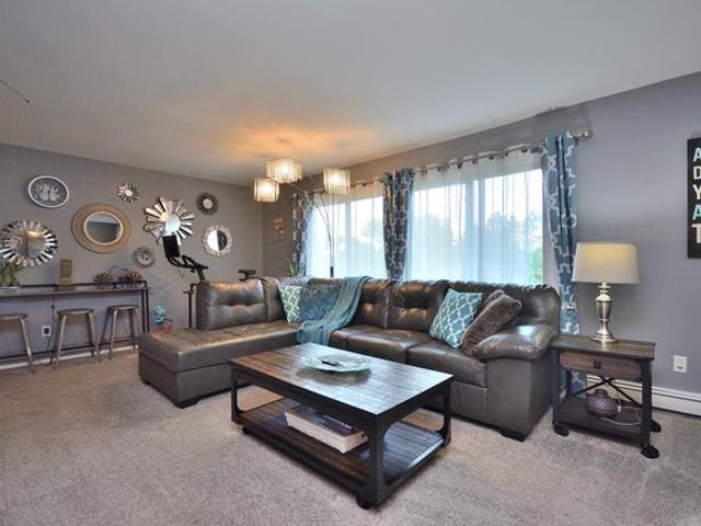 Condo for sale in Elm Grove, Waukesha County