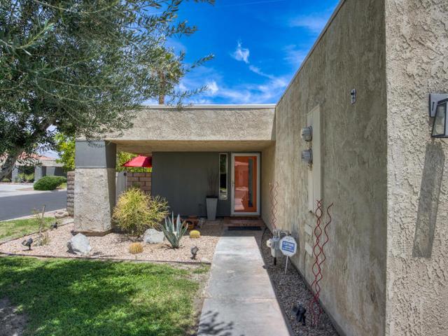 Condo for sale in Palm Springs, California