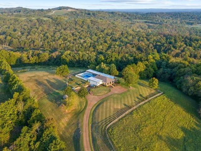 Farm for sale in Tennessee