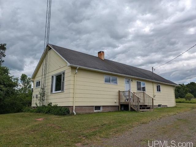 House for sale in Bruce Crossing, Michigan