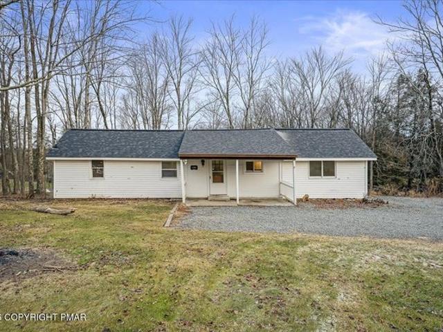 House for sale in Moscow, Pennsylvania