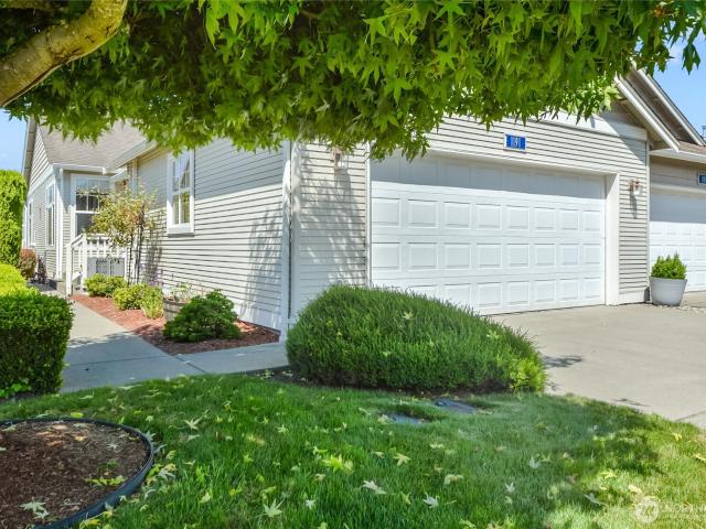 Condo for sale in Burlington