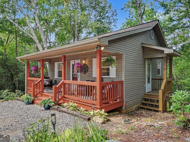 House for sale in Hiawassee, Georgia