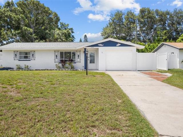 House for sale in Seminole, Florida