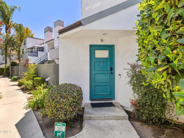 Townhouse for sale in Simi Valley, Ventura County