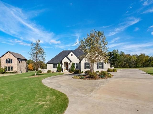 House for sale in Ark