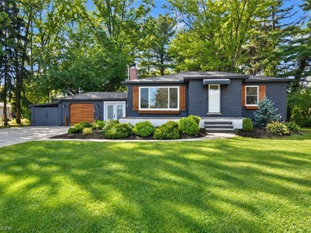 House for sale in Hinckley, Ohio