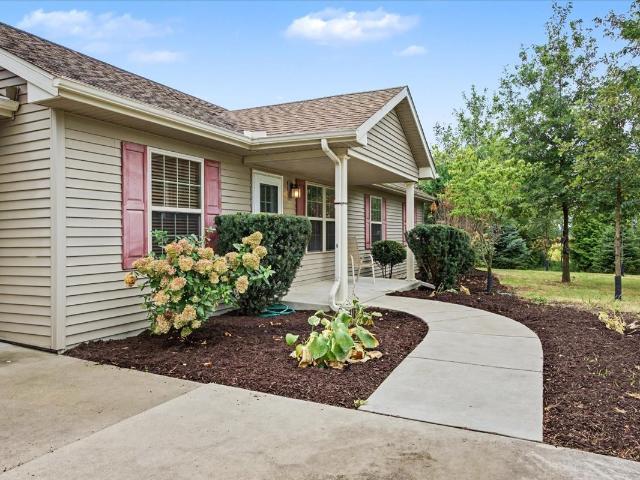 House for sale in Cornell, Livingston County