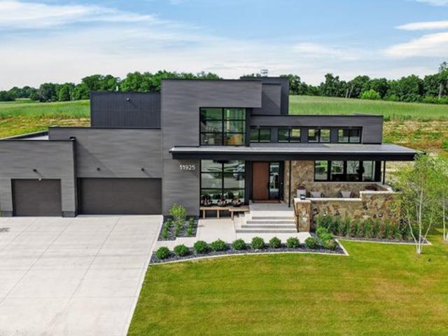 House for sale in Johnston, Iowa