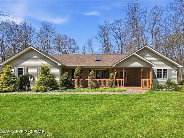 House for sale in Blakeslee, Pennsylvania