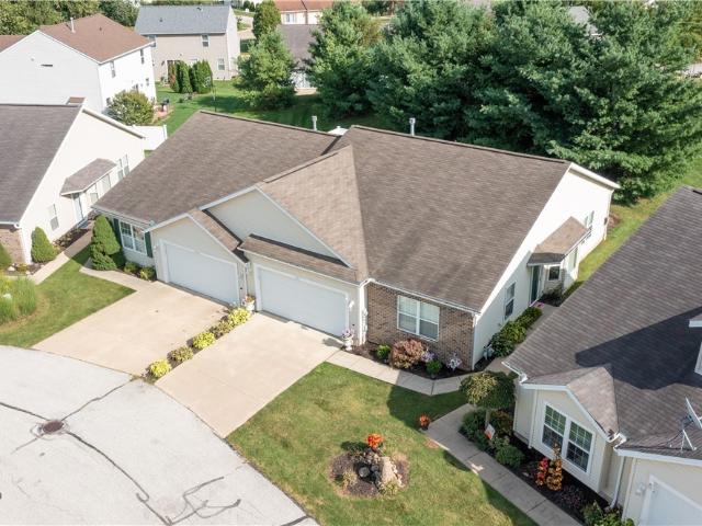 Condo for sale in Hidden Lakes, Lakemore