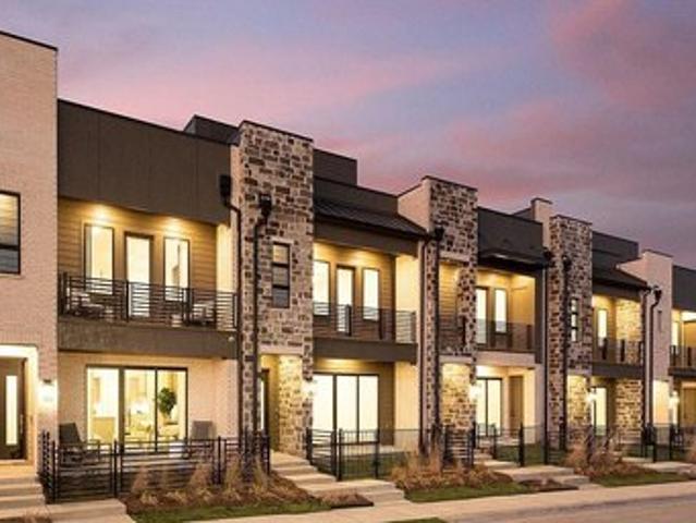 Townhouse for sale in Allen, Texas