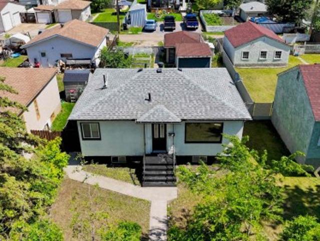 House for sale in Wedgewood, Alberta