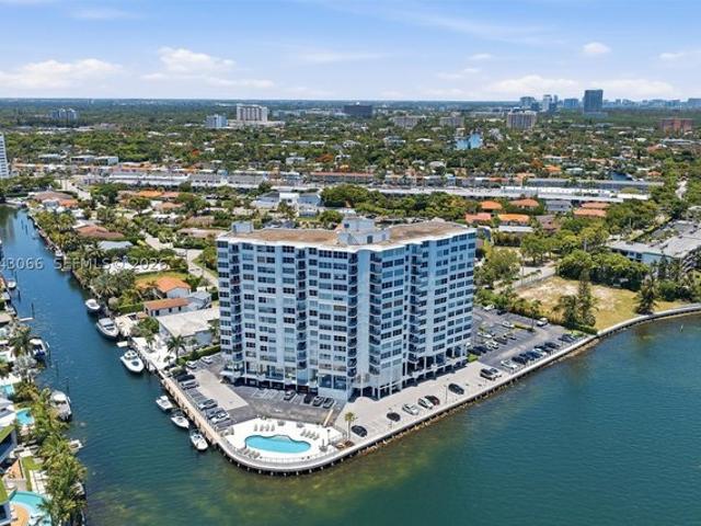 Condo for sale in North Miami, Miami-Dade County