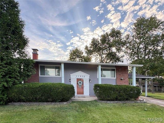 House for sale in Maryland Heights, Saint Louis County