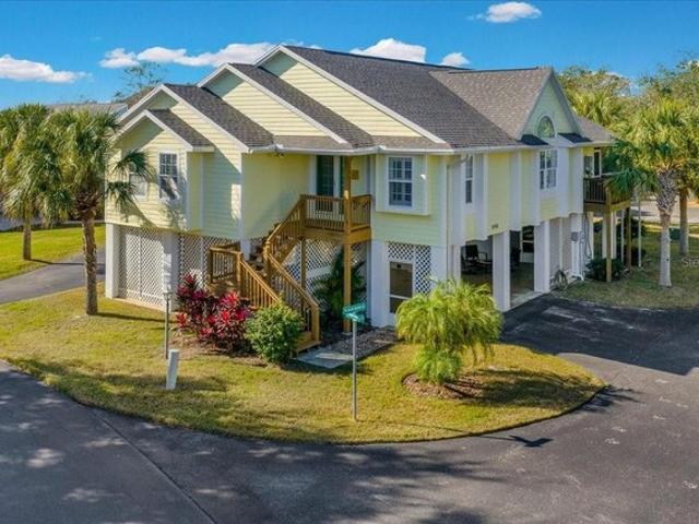 Condo for sale in Crystal River, Florida