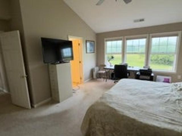 Room for rent in Shady Grove, Pennsylvania