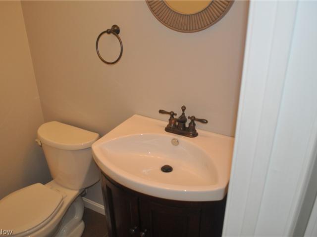 Condo for sale in Willoughby, Lake County