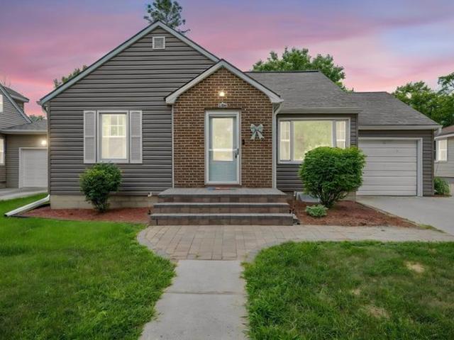 House for sale in Windom, Minnesota