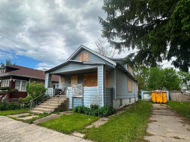 House for sale in Chicago Park, Illinois