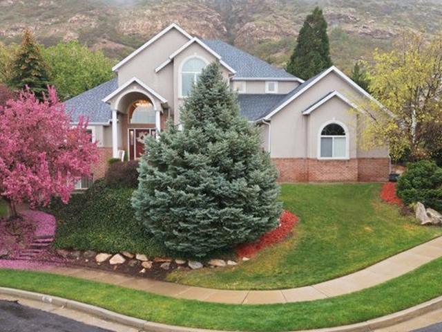 House for sale in Sandy, Utah