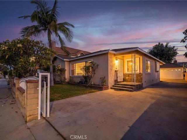House for sale in Lakewood, California