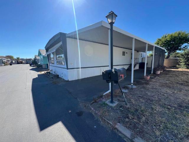 House for sale in Lakeside, California