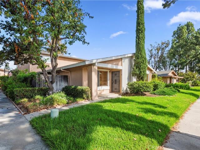Condo for sale in Corona, Riverside County