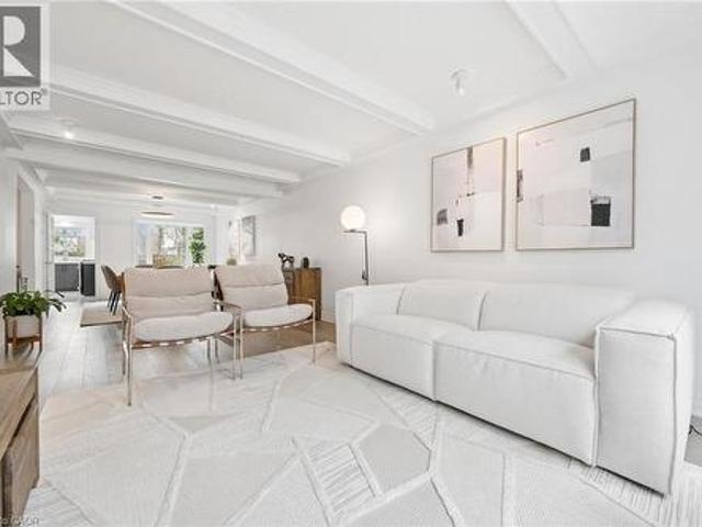 House for sale in Mississauga, Ontario