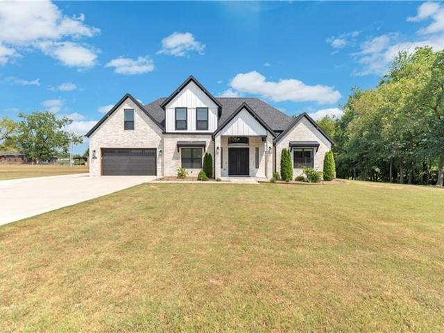 House for sale in Ark